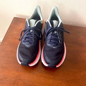 Hoku One One Clifton